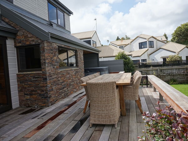 Excelsior Project - Glenn + Janene