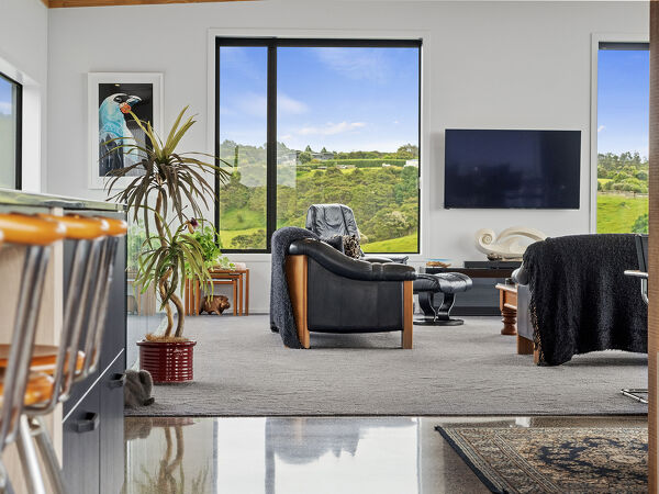 Excelsior Project - Allen's Raglan Home